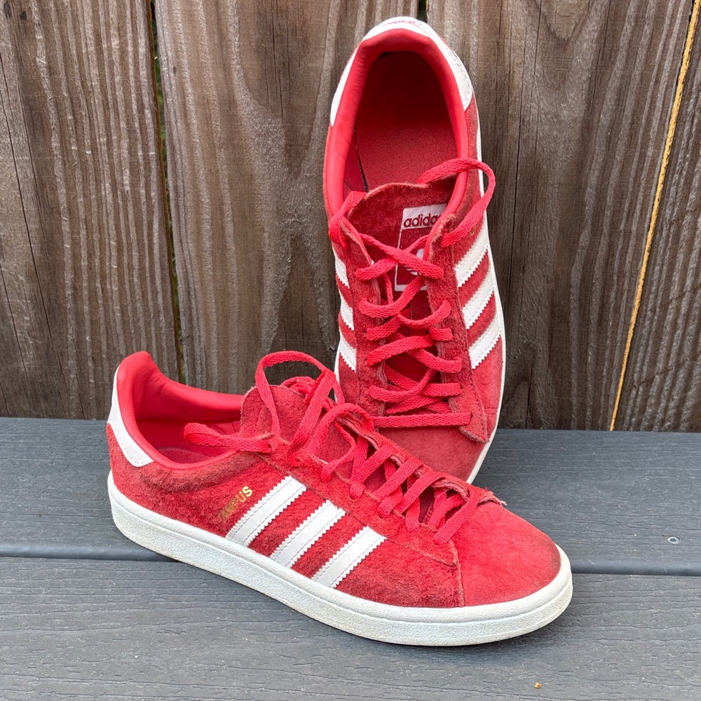 Adidas Red CampusSneakers